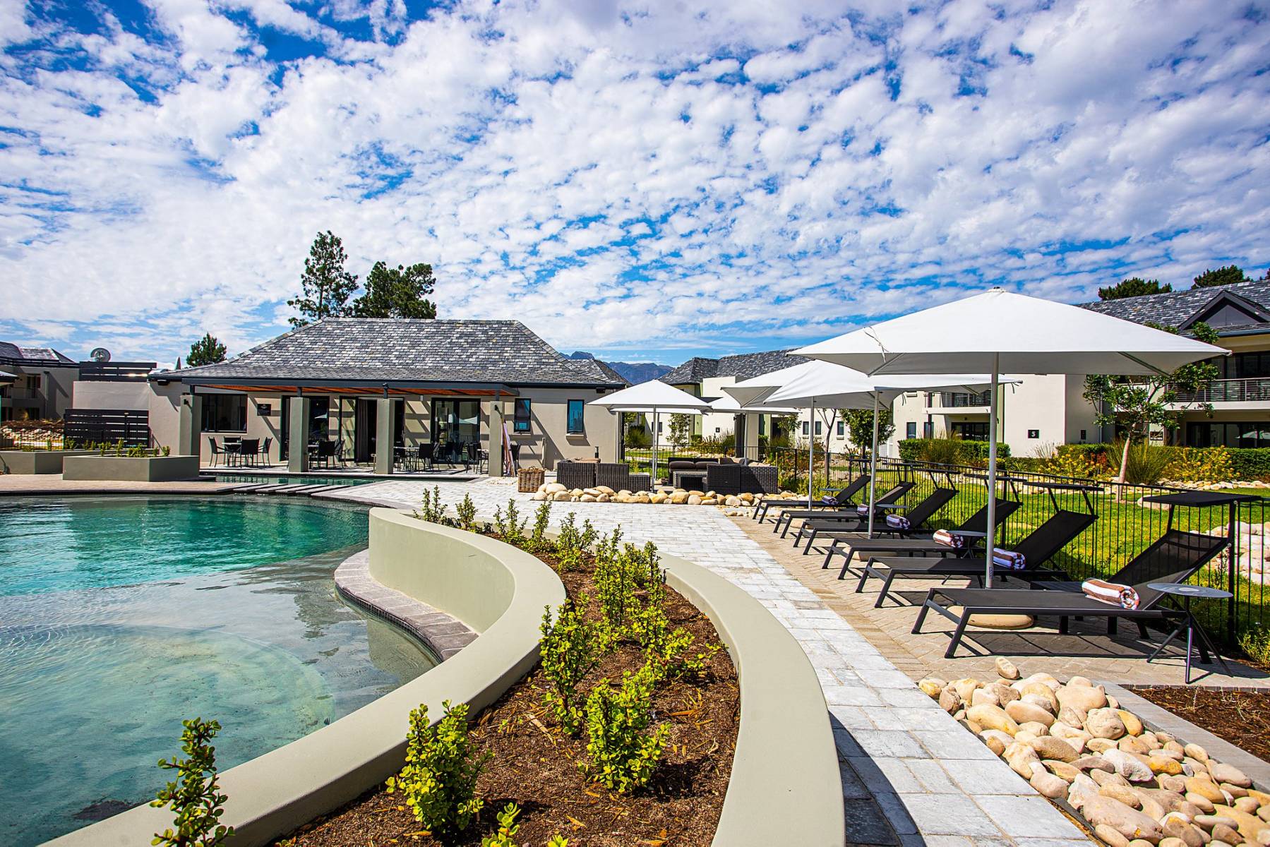 Pool and gardens at Pearl Valley Hotel